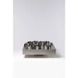 40 arcs de cercle sur un plateau by Pol Bury, 1969, Acier inoxydable, aimant, moteur électrique, sold Oct 2023