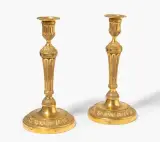 Paris, um 1780 by 1 Paar Louis Xvi Kerzenstöcke, bronze, sold Sep 2026