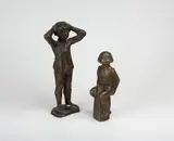 Sitzendes Mädchen „Gitte“ by Karl Kluth, bronze, offered Sep 2024