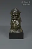 Buste de Léon Tolstoï by Naoum Lvovic Aranson, Epreuve à cire perdue en bronze patiné vert, sold Oct 2023