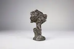 Retour de l'herbe by Jules Dalou, Epreuve en bronze à patine brun nuancé, sold Dec 2015