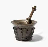 Spanien, 16./17.Jh by Mörser mit Pistill, bronze, sold Jun 2026