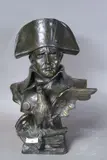 Waterloo", buste de Napoléon à l'aigle blessée by Auguste Carli, Épreuve en bronze à patine brune, sold Jun 2024
