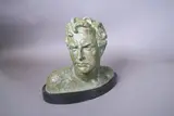 Buste d'homme by Alexandre Ouline, Épreuve en bronze à patine verte, sold Jun 2024