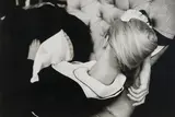 Emmanuelle Béart dans Huit Femmes by Marie Dorigny, 2001, Photographie en noir, tirage argentique, sold Sep 2023