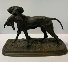 Chien de chasse by Pierre-Jules Mêne, Bronze signé sur la terrasse, sold Jul 2025