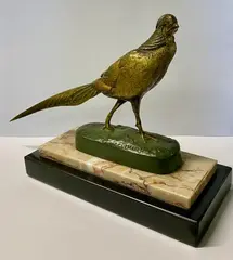 Faisan by Henri Alfred Jacquemart, Bronze deux patines signé Socle en marbre, sold Jul 2025