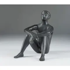 Kleiner sitzender by Fritz Fleer, 1963, bronze, sold Dec 2025