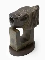 Kopfschaukel by Thomas Lange, 1986, bronze, sold Sep 2025