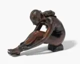 Frau, Strumpf anziehend by Francesco Messina, bronze, offered Sep 2025