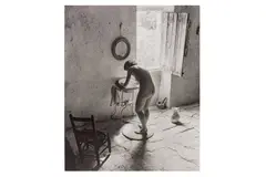 Untitled by Willy Ronis, Silver gelatin print, printed, offered Nov 2023