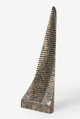 Vanishing Edge Round by Jesús Moroles, c.1990, carved Italian red granite, sold Mar 2021