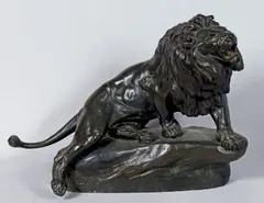 Lion blessé rugissant by Clovis Masson, Bronze à patine sombre, sold Nov 2018