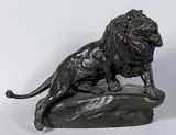 Lion blessé rugissant by Clovis Masson, Bronze à patine sombre, sold Nov 2018