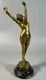 Le réveil by Albert Eugène David, Bronze signé sur la terrasse Contre-socle en marbre vert de mer H totale :, sold Jun 2025