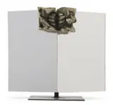 Mains by Félix Roulin, Acier et bronze, sold Dec 2017