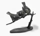 Drei Vögel auf einem Ast by Wilhelm Karl Robra, bronze, sold Jun 2025