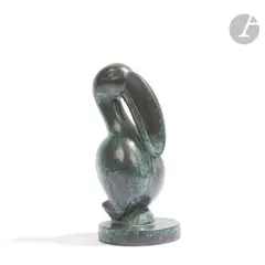 Toucan by Ferdinand Parpan, Épreuve en bronze à patine vert antique, sold Oct 2024