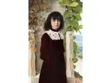 Portrait Eines Mädchens im Roten Samtkleid by G. Koschewa, oil on canvas, offered Mar 2024