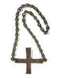 Byzantinisch, ca. 5.–7.Jh by Anhängekreuz mit Kette, bronze, offered Jun 2024