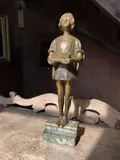 Le page royal by Jean-Noël Delagrange, Bronze patiné et signé, repose sur un socle en marbre, sold Nov 2022
