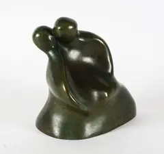 Je t'aime'' by Francois Cloutier, Bronze patiné Réalisé en, sold Mar 2021