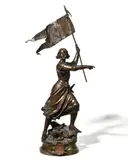 Jeanne d'Arc en armure brandissant l'oriflamme "Jesus est mon roi" sur un piedouche de forme circulaire orné d'un trophée d'armes by Adrien Étienne Gaudez, Epreuve en bronze à patine brune signée sur la terrasse "GAUDEZ" et numérotée, sold May 2025