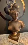 Buste de femme by Emmanuel Villanis, Bronze à patine doré, sold Oct 2024