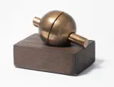 Ohne Titel by André E. Bucher, bronze, offered Dec 2022