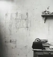 Skizze für "La Femme au chariot" an der Atelierwand by Ernst Scheidegger, pencil, sold Jun 2021