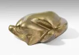 Umschlungenes Paar by Max Weiss, 1976, bronze, offered Jun 2021