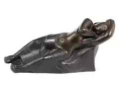Lagernde by Herbert Garbe, bronze, sold Jun 2021