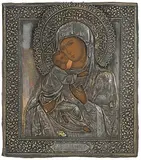 Russisch, um 1800 by Gottesmutter von Wladimir mit vergoldetem Silberoklad, tempera, offered Mar 2020