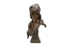 Untitled by Emmanuel Villanis, bronze, offered May 2023