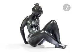 Isis by Jean Laniau, Épreuve en bronze à patine vert foncé, sold Apr 2024