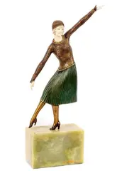 Danseuse, circa 1925-30 by Demetre Chiparus, Épreuve chryséléphantine en bronze à triple patine et rehauts dorés, sold Apr 2022