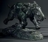 Éléphant du Sénégal by Antoine Louis Barye, Épreuve en bronze à patine verte, sold Jun 2016