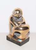 Sitzende Frau by Domenico Colanzi, bronze, sold Mar 2019