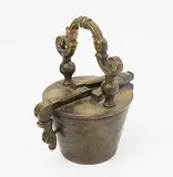 Datiert 1732 by Grosses Bechergewicht, bronze, sold Mar 2019