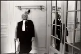 Alfred Hitchcock. Paris, Plaza Athénée by François Gragnon, 1959, Silbergelatineabzug, 2006, sold Oct 2021