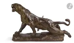 Lionne blessée by Charles Valton, Épreuve en bronze patiné, sold Dec 2023