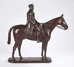 Ferdinand Foch à cheval by Georges Malissard, Epreuve en bronze à patine médaille signée sur la terrasse et portant le cachet du fondeur, sold May 2019