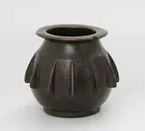 Spanisch-maurisch, 16.Jh by Kleiner Mörser, bronze, sold Dec 2017