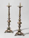 Frühbarock by 1 Paar grosse Altarleuchter, bronze, sold Jun 2017
