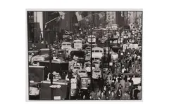 Untitled by Andreas Feininger, Silver gelatin print, image size, offered Nov 2022