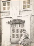 Les passants observant par la fenêtre by Colette Deble, Crayon, collage et découpage sur papier et calque, sold Jun 2021