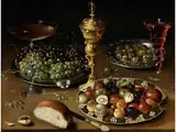 Stillleben mit Prunkpokal, Gläsern und Fruchtschalen by Osias Beert d. Ä., oil on copper, sold Jul 2020
