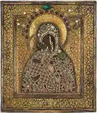 Russisch, Ende 19.Jh by Gottesmutter von Wladimir mit vergoldeter Silberrisa und Perlenoklad, tempera, sold Dec 2014