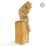 Singe songeur by Maurice Roger Marx, 1910, Épreuve en marbre de Sienne, sold Jun 2023