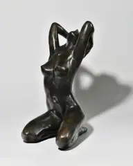 Au Réveil by Jorge Borrás, 2005, Bronze à patine brun mordorée, sold Jul 2024